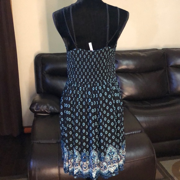 Xhilaration Black Floral Dress Size L - Picture 3 of 5